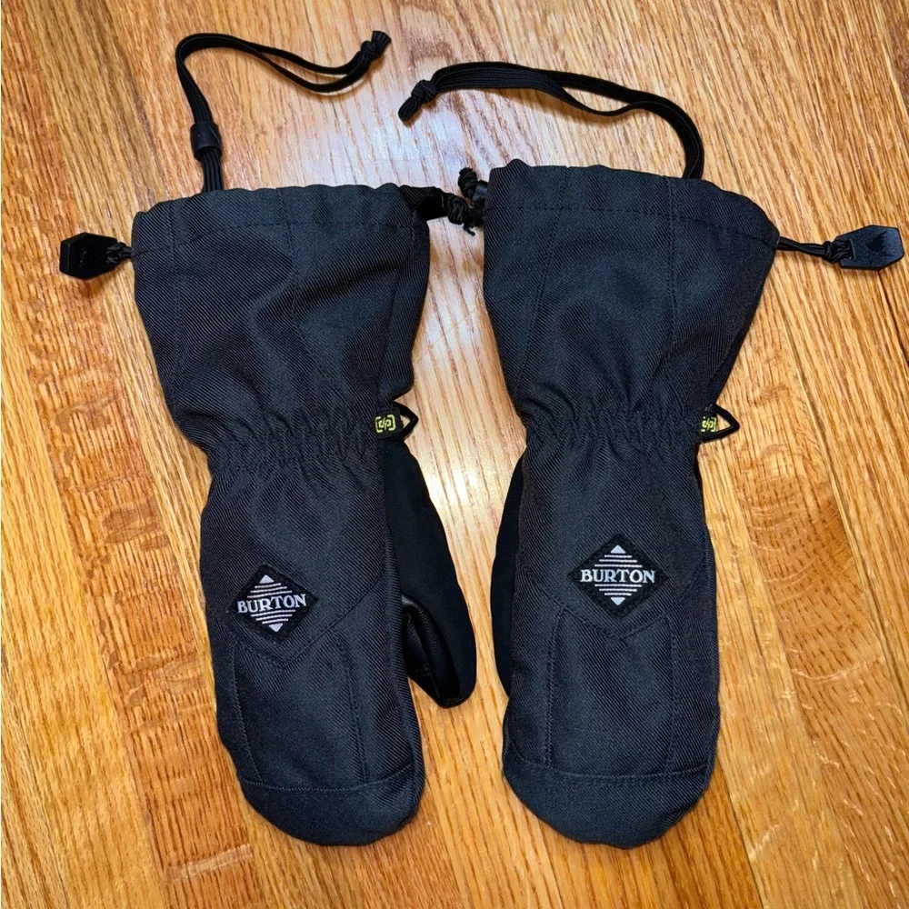 Burton insulated snowboard